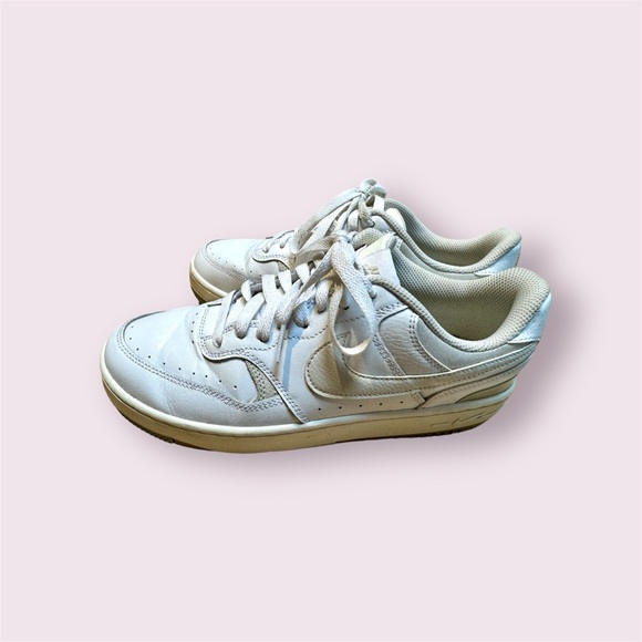 Nike Gamma Force Women’s Sneakers Running Shoes - Picture 5 of 8